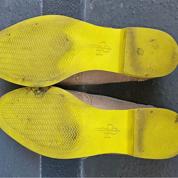 Cole Haan  Tan and Yellow Oxfords - Picture 3 of 8